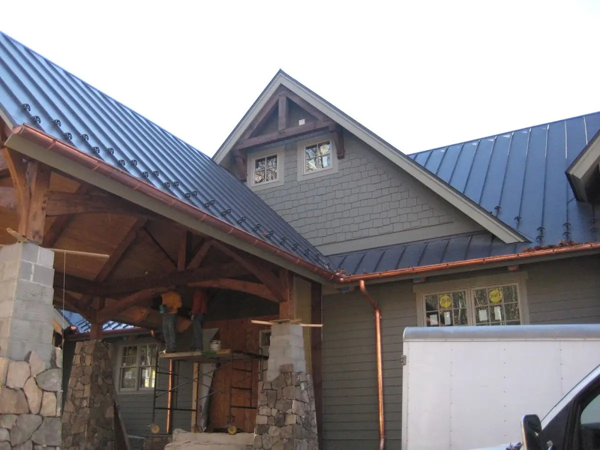 Craftsman Roofing team delivering quality roofing work in Bohemia